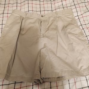 Tommy Hilfiger khaki shorts